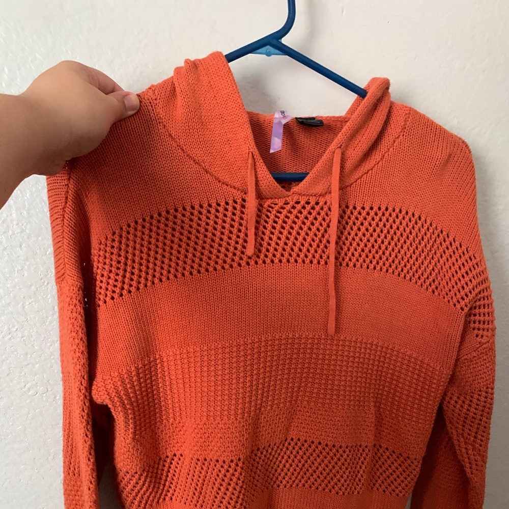 Cute Sweater perfect for fall/winter